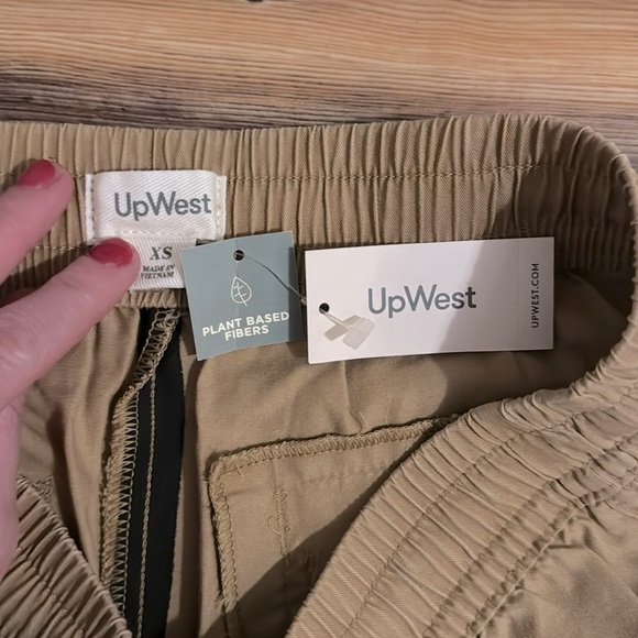 Upwest drawstring utility shorts with pockets size XS - Picture 5 of 7